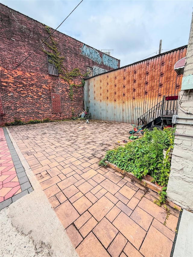 412 Newport St, Brooklyn, NY 11207 - view of patio