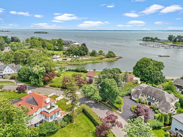 514 Alda Rd, Mamaroneck, NY 10543 - photo 2