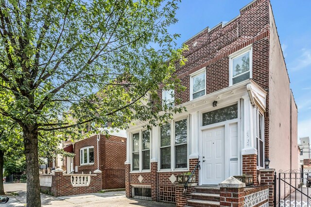 25-34 42nd St, Astoria, NY 11103 - photo 1