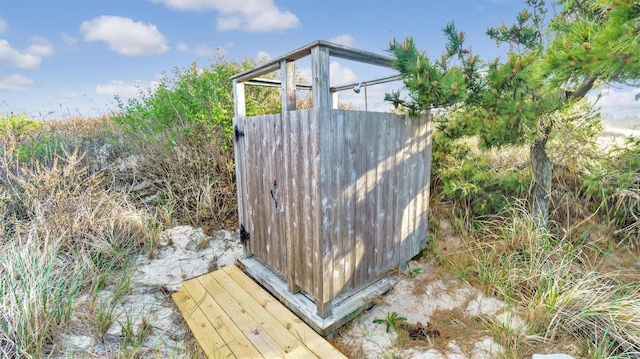 234 Dune Rd, Quogue, NY 11959 - view of outdoor structure