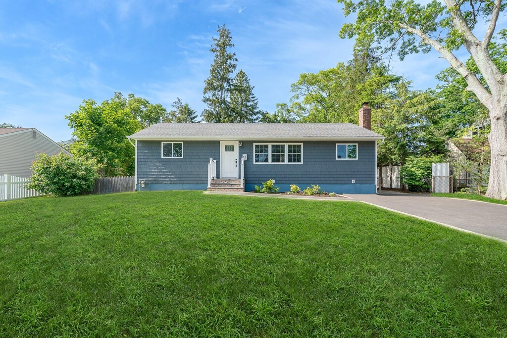 43 W Court Dr, Centereach, NY 11720 - photo 1