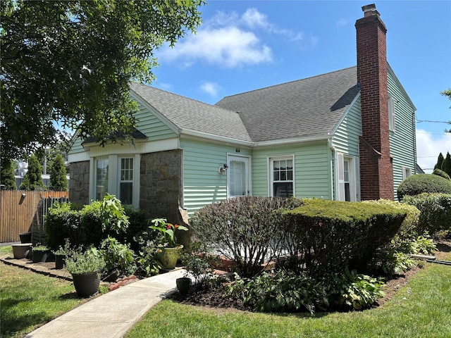 89 S Kensington Ave, Rockville Centre, NY 11570 - photo 1