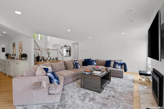 5 Landing Ct, Dix Hills, NY 11746 - photo 10