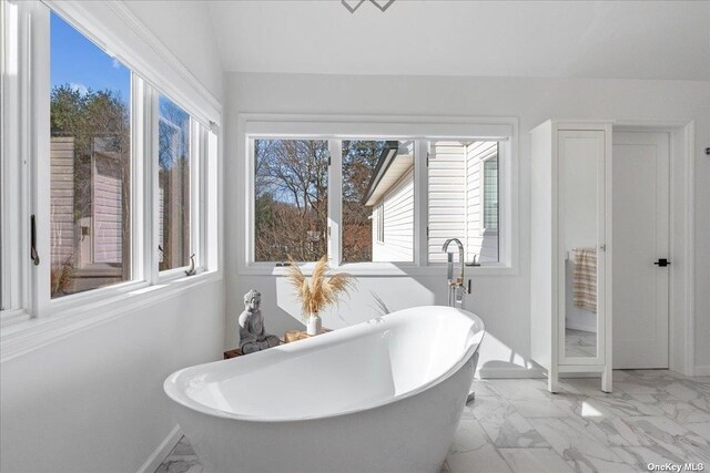 5 Landing Ct, Dix Hills, NY 11746 - photo 23