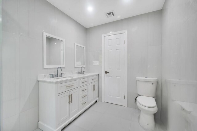 26 Ravine Rd, Great Neck, NY 11023 - photo 16