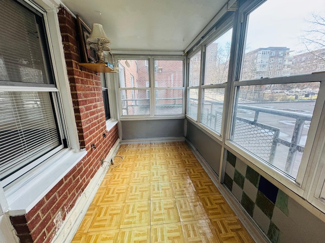 43-10 Kissena Blvd Unit 2B, Flushing, NY 11355 - view of unfurnished sunroom