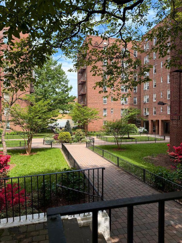 105-37 65th Ave Unit 6E, Forest Hills, NY 11375 - view of property's community