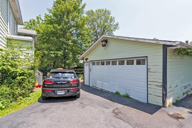 184 Highland Ave, Middletown, NY 10940 - view of detached garage