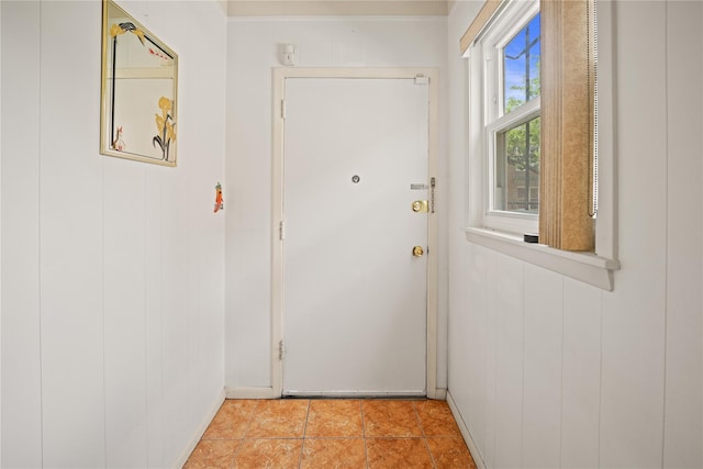 4614 Carpenter Ave, Bronx, NY 10470 - entryway with light tile patterned flooring