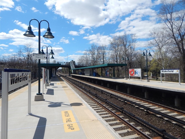 4614 Carpenter Ave, Bronx, NY 10470 - view of community