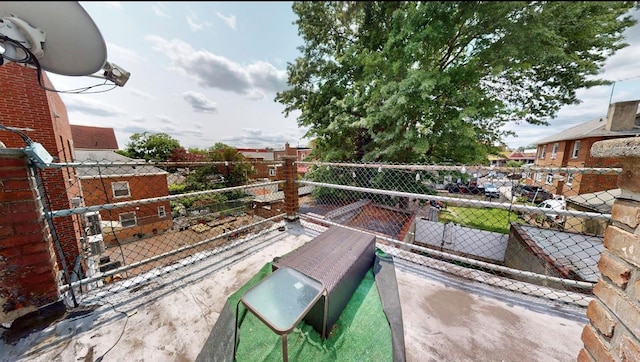 2547 Laconia Ave, Bronx, NY 10469 - view of balcony