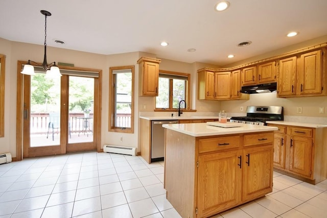4 Andrew Ct, Florida, NY 10921 - kitchen with stainless steel appliances, under cabinet range hood, a baseboard heating unit, light countertops, and recessed lighting