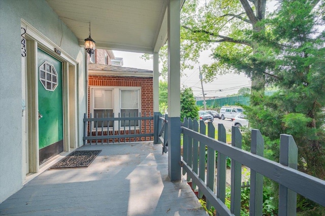 243 E 234th St, Bronx, NY 10470 - view of porch