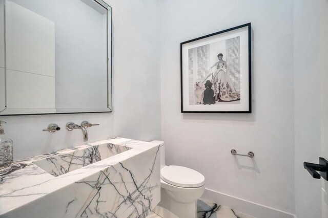 7 Mirrielees Rd, Great Neck, NY 11021 - photo 17