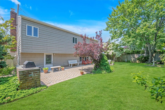 116 Intervale Ave, Farmingdale, NY 11735 - view of yard with a patio area