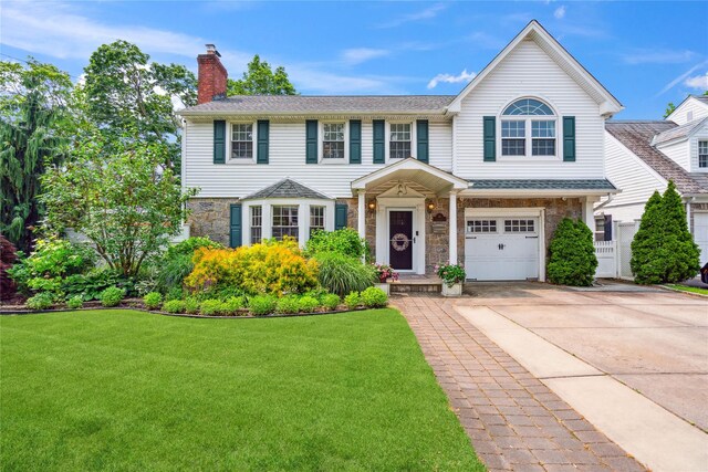 10 Atlas Ave, Malverne, NY 11565 - photo 1