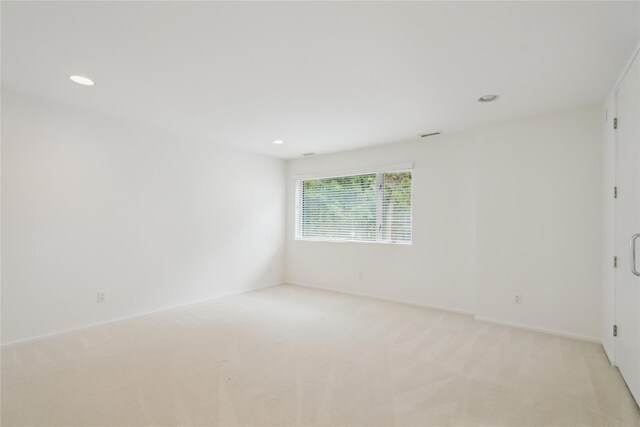 295 Foxhunt Cres, Oyster Bay Cove, NY 11791 - photo 34
