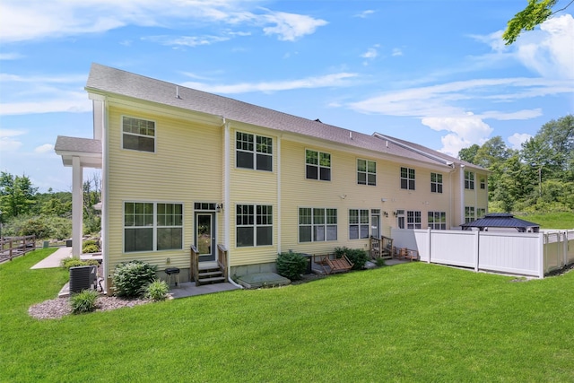 19 Woodrose Ct, Middletown, NY 10940 - back of property with entry steps and central AC unit