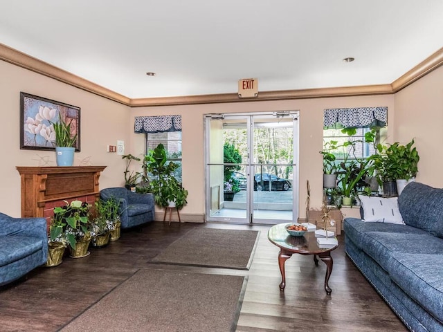 1234 Midland Ave Unit 5C, Bronxville, NY 10708 - common area featuring crown molding