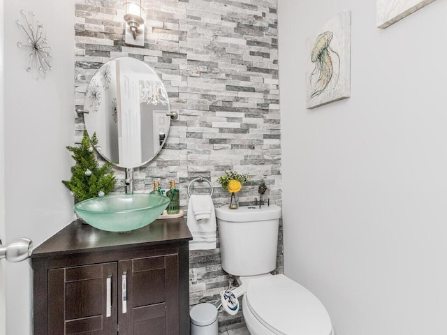 1234 Midland Ave Unit 5C, Bronxville, NY 10708 - bathroom with vanity and toilet
