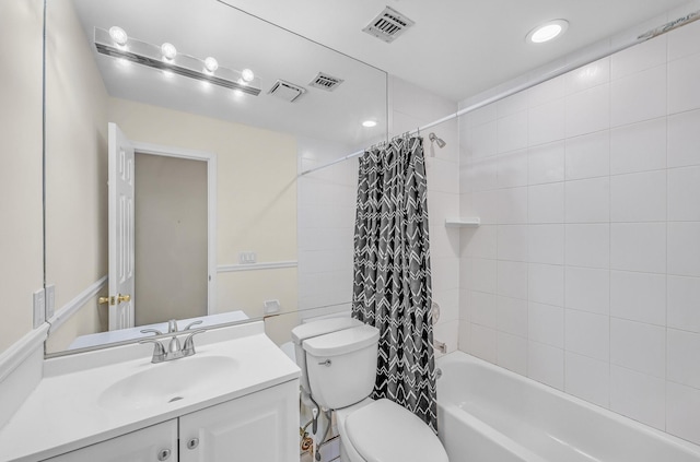 8 Tecumseh Ct, Commack, NY 11725 - bathroom featuring toilet, vanity, shower / bath combo with shower curtain, and recessed lighting