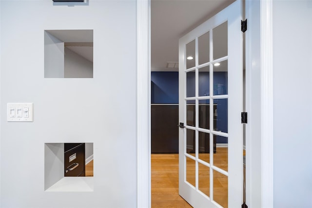 19 Bush Creek Ln, Poughquag, NY 12570 - detailed view of wood finished floors