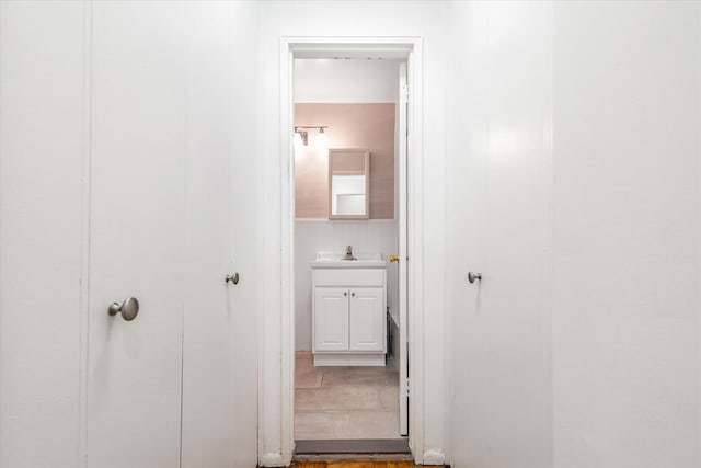 151-15 84th St Unit 1F, Howard Beach, NY 11414 - hallway with a sink