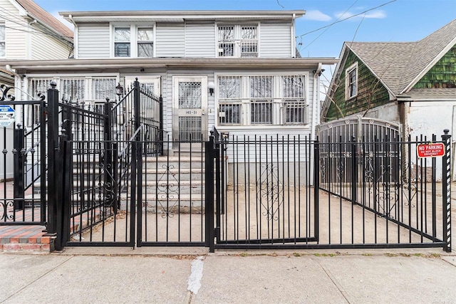 145-51 Arlington Ter, Jamaica, NY 11435 - photo 2
