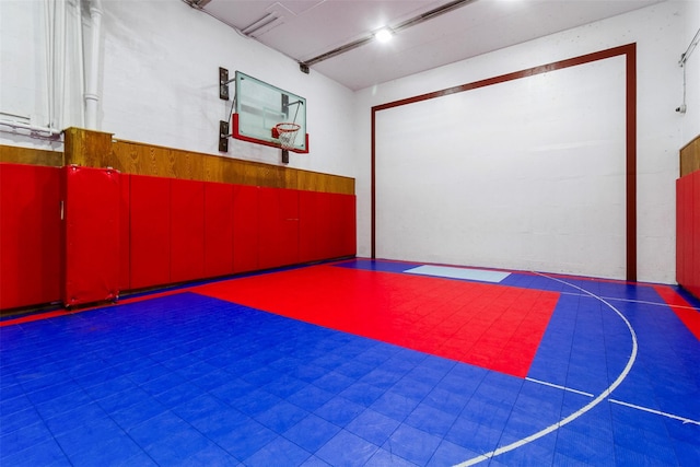 200 Diplomat Dr Unit 3D, Mount Kisco, NY 10549 - view of basketball court with community basketball court