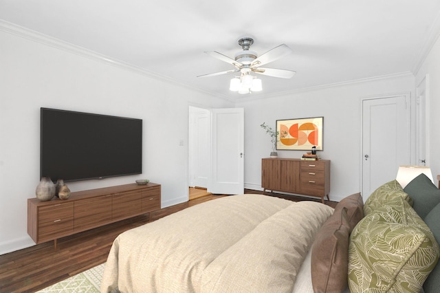 11 Sentry Pl Unit 2C, Scarsdale, NY 10583 - bedroom with wood finished floors, crown molding, and a ceiling fan