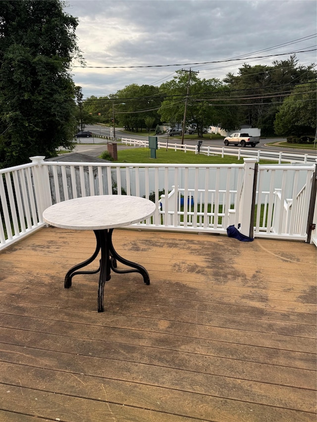 1 Winthrop St, Islip, NY 11751 - view of wooden deck