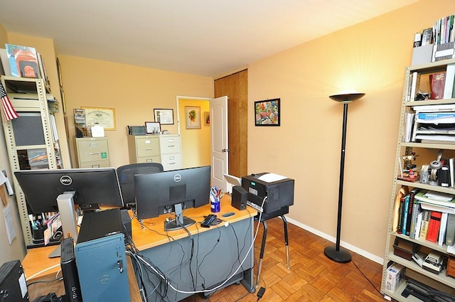 230 Garth Rd Unit 6C1, Scarsdale, NY 10583 - office space with baseboards