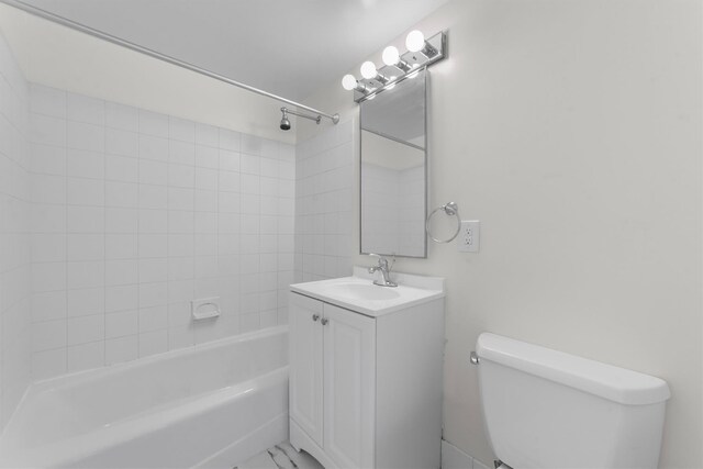 23 Water Grant St Unit 7N, Yonkers, NY 10701 - full bathroom with toilet, vanity, and shower / bathtub combination