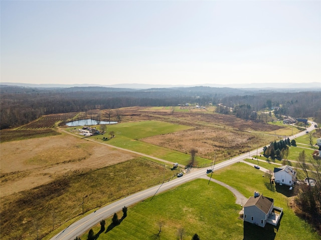 27 Robinson Ln, Wappingers Falls, NY 12590