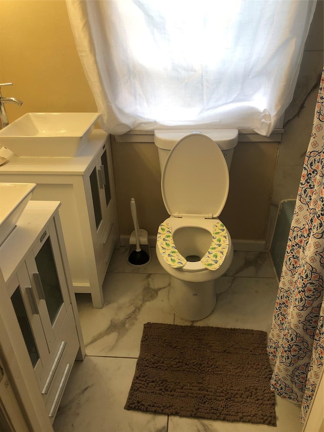 19 Wawayanda Ave, Middletown, NY 10940 - full bathroom featuring toilet and vanity