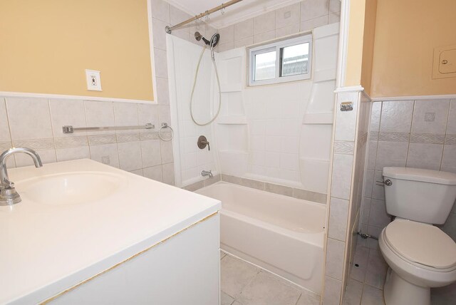 8102 164th Pl, Jamaica Hills, NY 11432 - photo 10