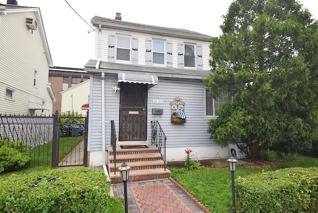 8102 164th Pl, Jamaica Hills, NY 11432 - photo 1