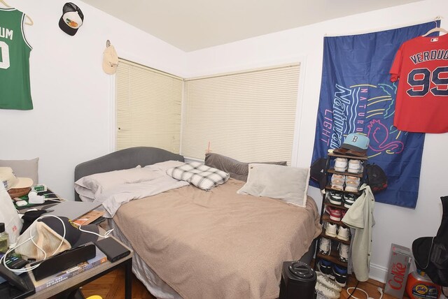 8102 164th Pl, Jamaica Hills, NY 11432 - photo 22
