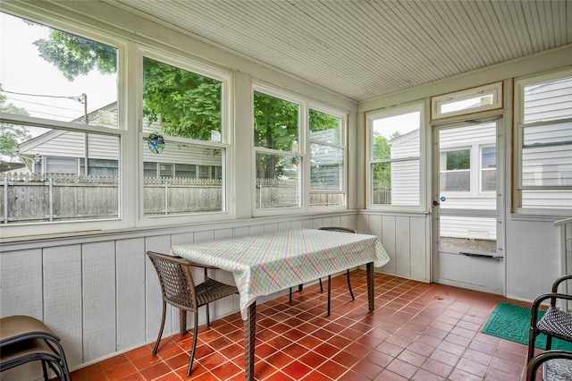 1310 Surrey Pl, Rockville Centre, NY 11570 - photo 30