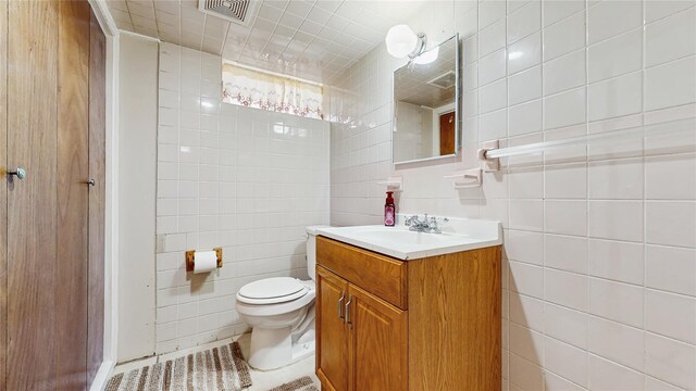 25001 Elkmont Ave, Bellerose, NY 11426 - photo 33