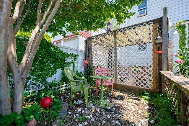 21-38 73rd St, Astoria, NY 11370 - view of yard