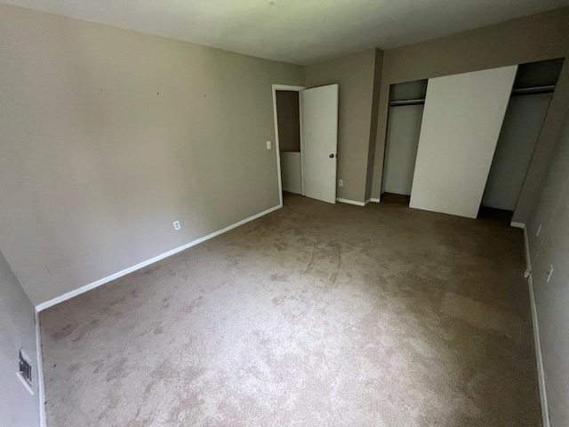 13 Timber Rdg, Mount Kisco, NY 10549 - unfurnished bedroom featuring carpet floors, baseboards, and a closet