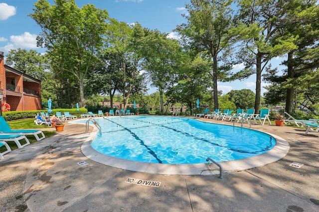 16 Rockledge Unit 3L-1, Ossining, NY 10562 - community pool featuring a patio