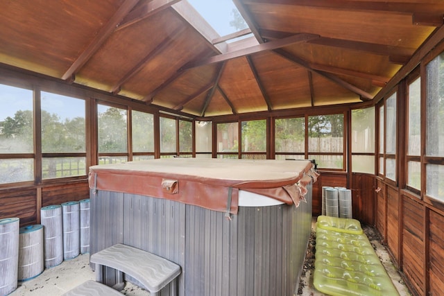 30 Sunrise Rdg, Florida, NY 10921 - sunroom / solarium featuring a jacuzzi, lofted ceiling, a skylight, and healthy amount of natural light