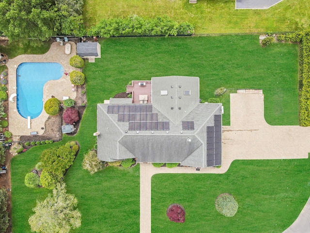 320 Williams Way S, Baiting Hollow, NY 11933 - bird's eye view of a pool
