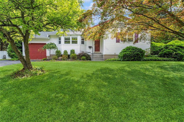4 Roland Ct, Nanuet, NY 10954 - view of front of home featuring a garage, a front yard, and a shingled roof