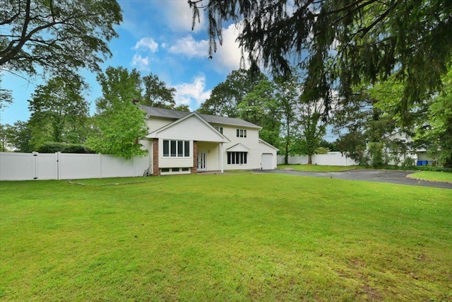 6 Attridge Ct, Melville, NY 11747 - photo 2