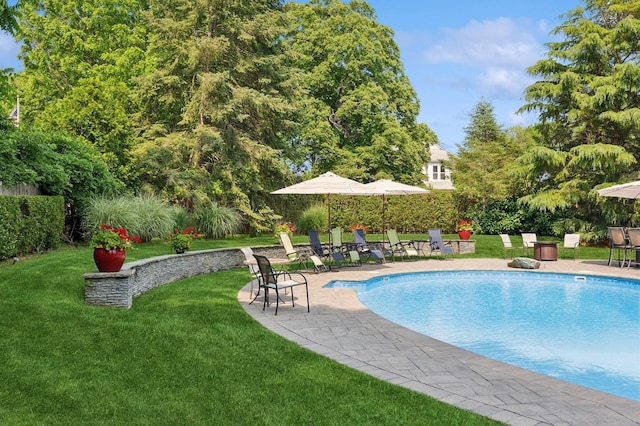 26405 Main Rd, Cutchogue, NY 11935 - outdoor pool with a lawn and a patio