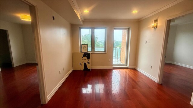 8510 Elmhurst Ave Unit 6B, Elmhurst, NY 11373 - empty room featuring hardwood / wood-style flooring, baseboards, crown molding, and recessed lighting