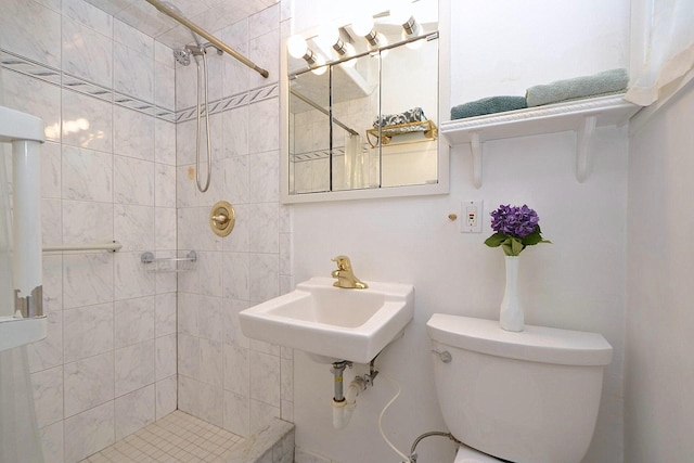 1318 Brooklyn Blvd, Bay Shore, NY 11706 - full bathroom featuring a tile shower and toilet